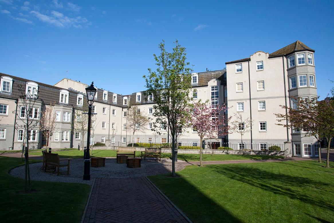 Fonthill Apartment - Central, Free Parking Off Street Aberdeen Eksteriør billede